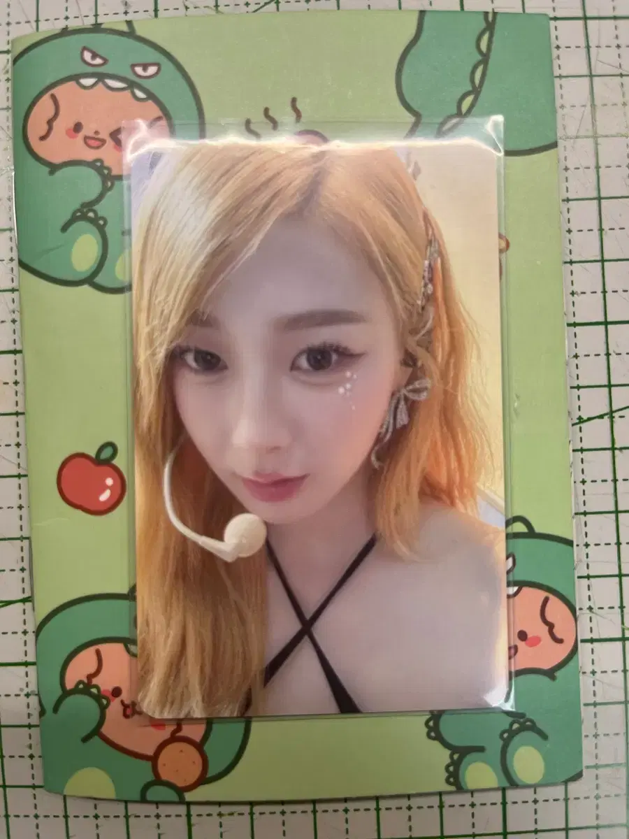 thumbnail-0